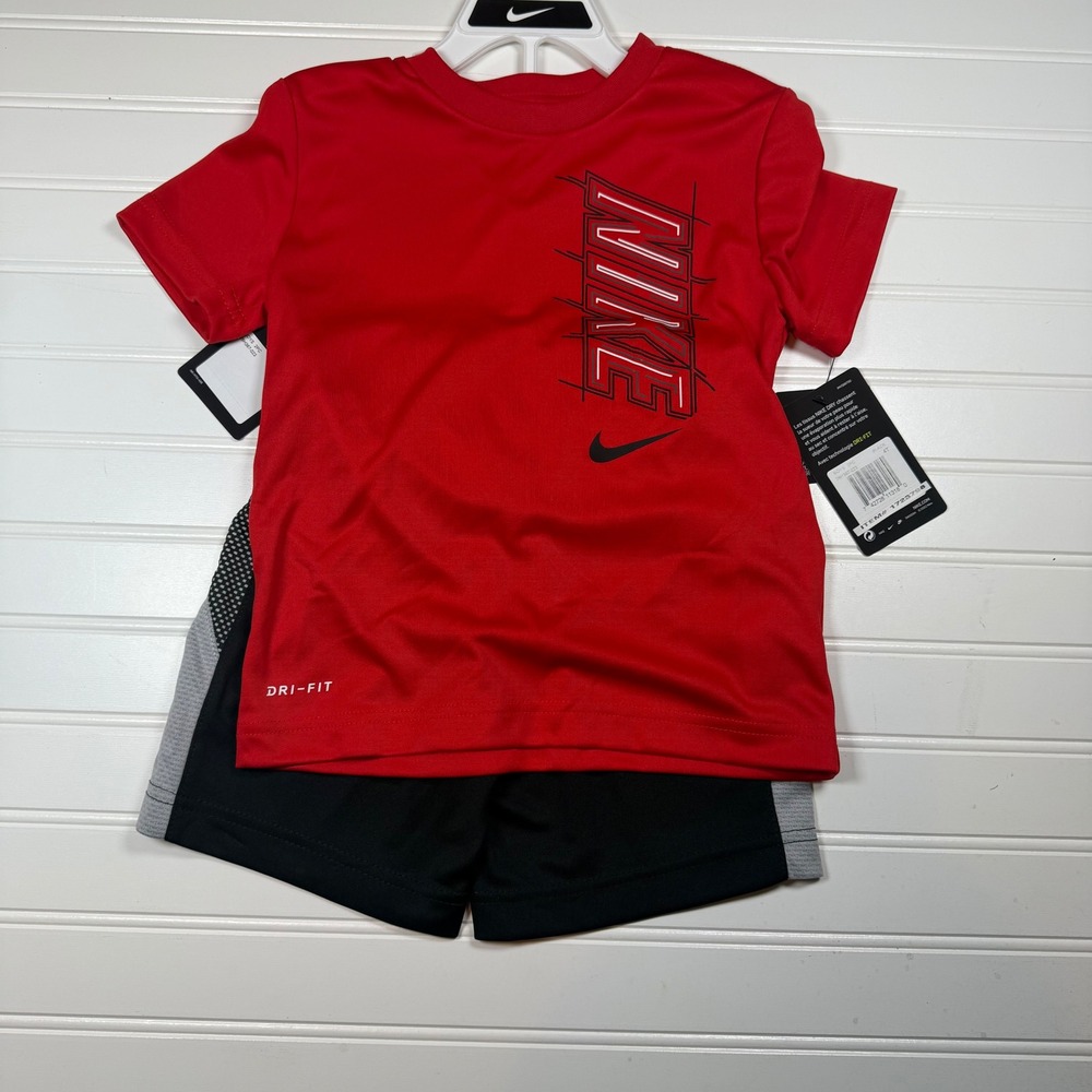 Nike Boys Dri-FIT 2PC T-Shirt and Shorts Set Red Black 4T 76H367-023
